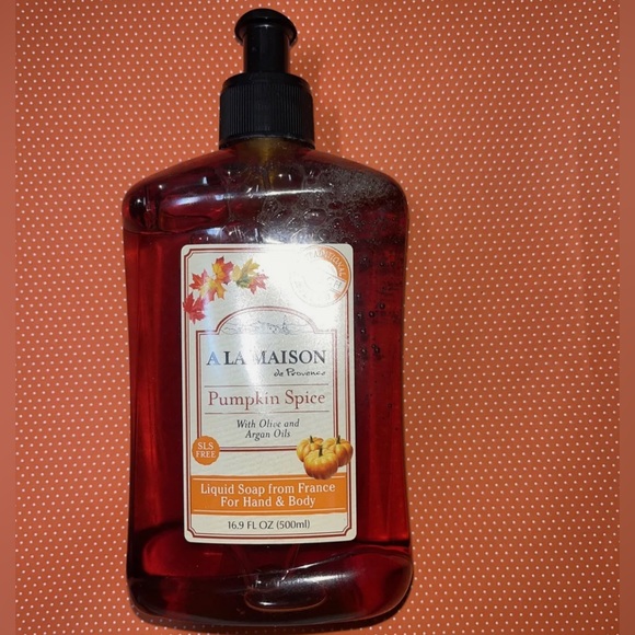 A La Maison de Provence | French Liquid Hand
Soap | Pumpkin Spice 16.9 fl. oz. - Picture 4 of 5